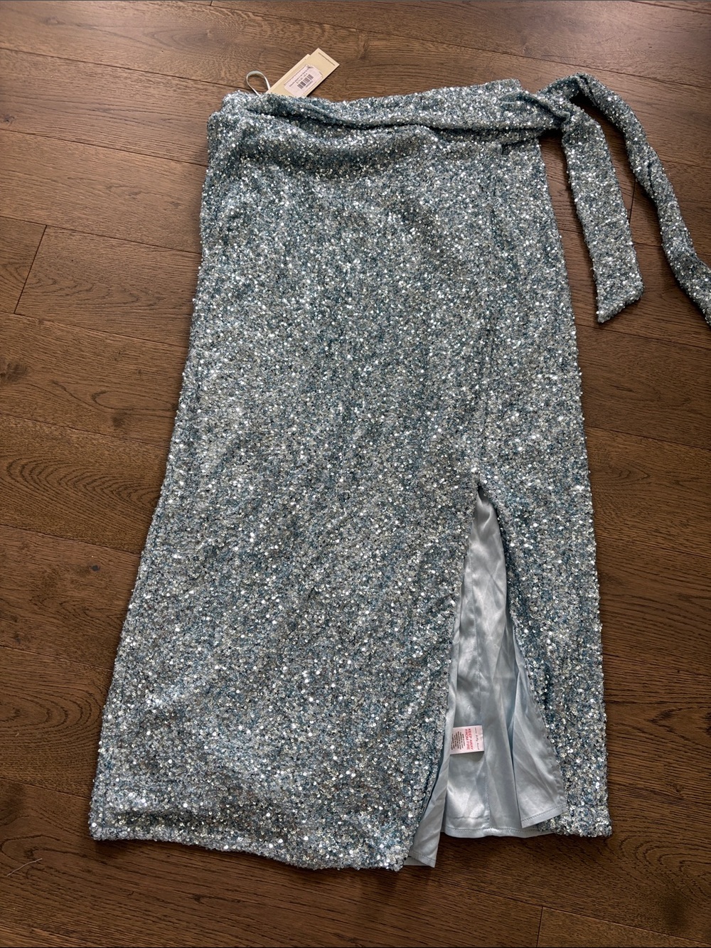 Sparkle Sequin Side-Slit long skirt - Light Blue